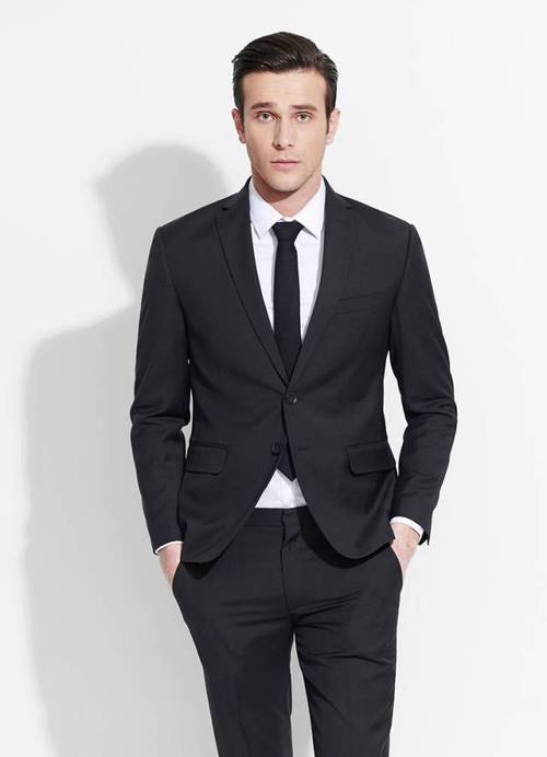 纪建英 现场执行负责人